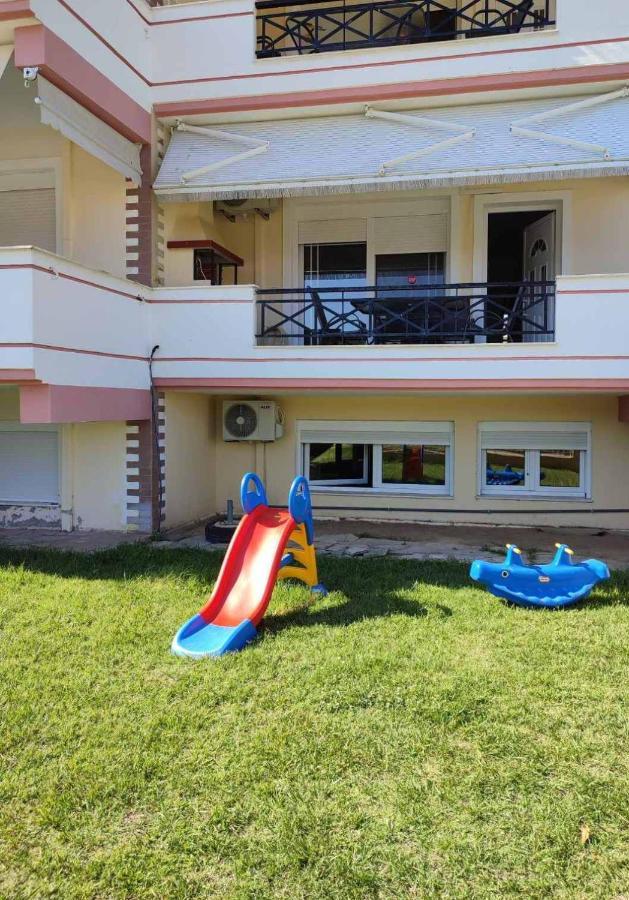 Apartament The Twelve In Iraklitsa Nea Iraklitsa Zewnętrze zdjęcie