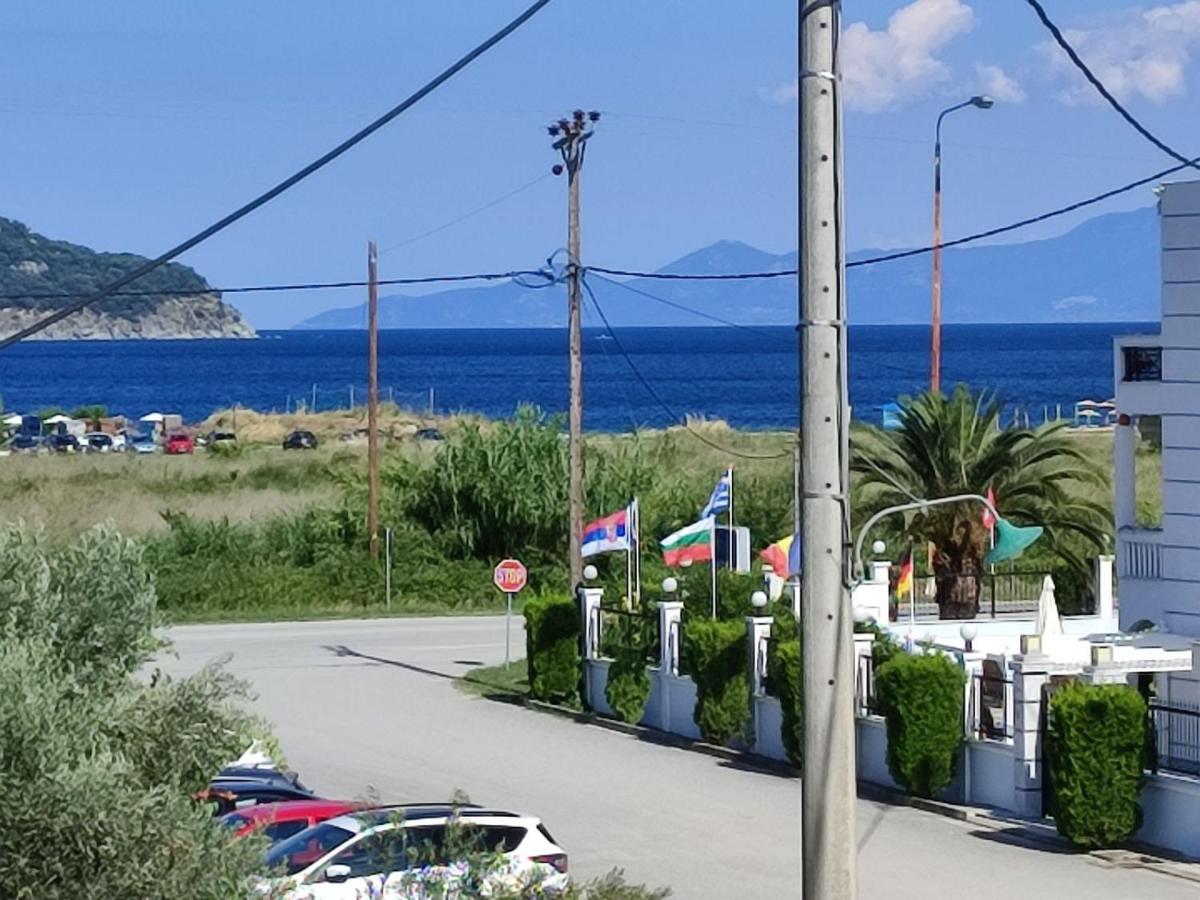 Apartament The Twelve In Iraklitsa Nea Iraklitsa Zewnętrze zdjęcie